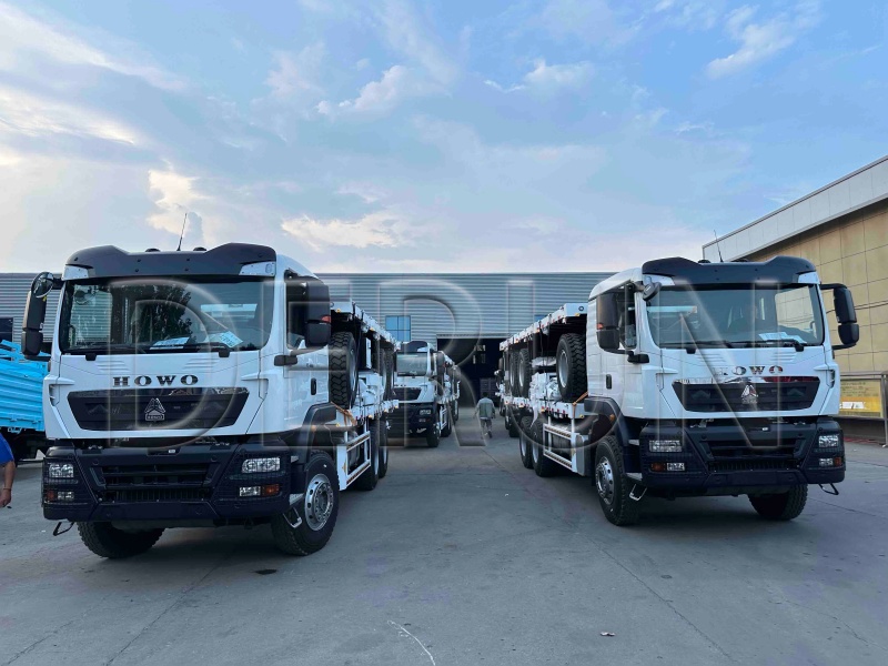 10 Yunit Howo TX Fence Truck na may Cargo Drawbar Trailer Matagumpay na Ipinadala sa Ethiopia