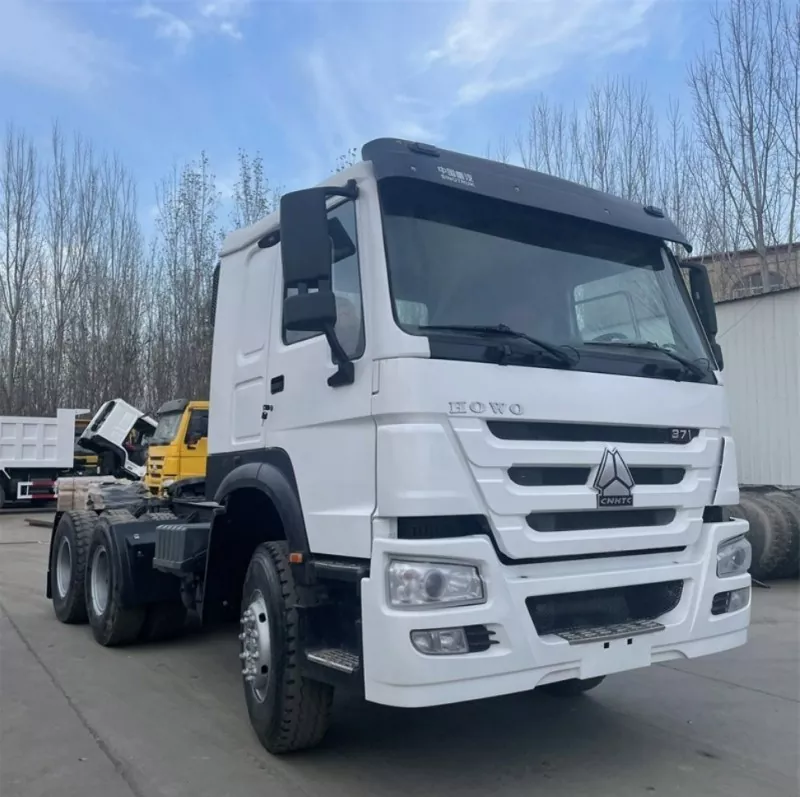 Ginamit ang HOWO 6x4 371HP Tractor Truck